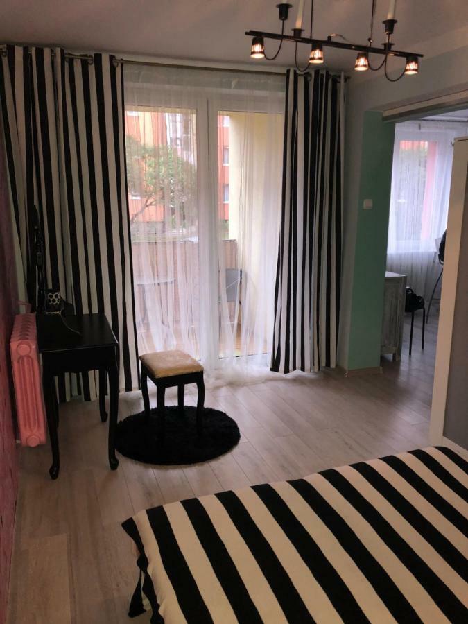 Hugo Apartment Гданьск Экстерьер фото